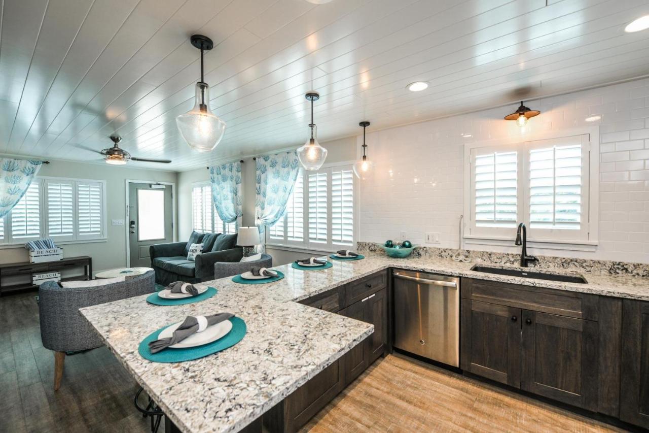 Fins Up Villa Siesta Key Exterior photo